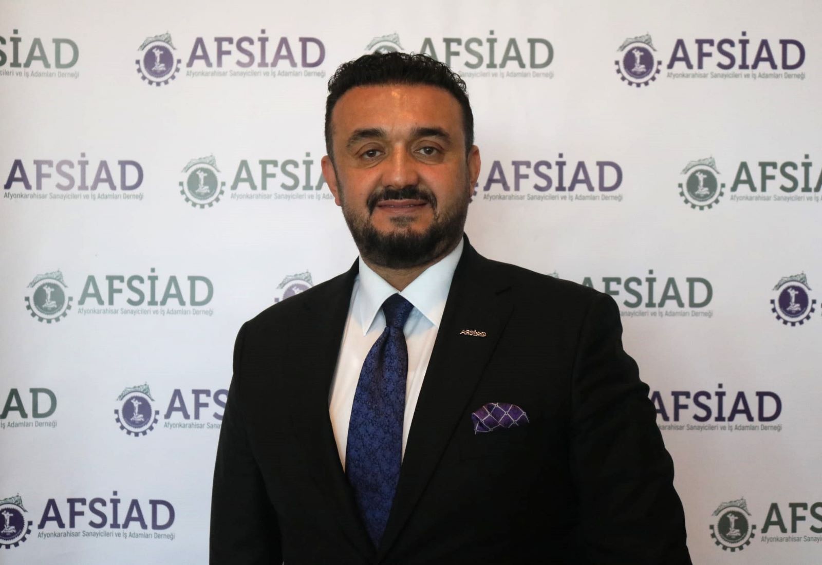 AFSİAD Yönetim Kurulu Başkanı Kadir Sayın, Babalar Günü dolayısıyla yayımladığı