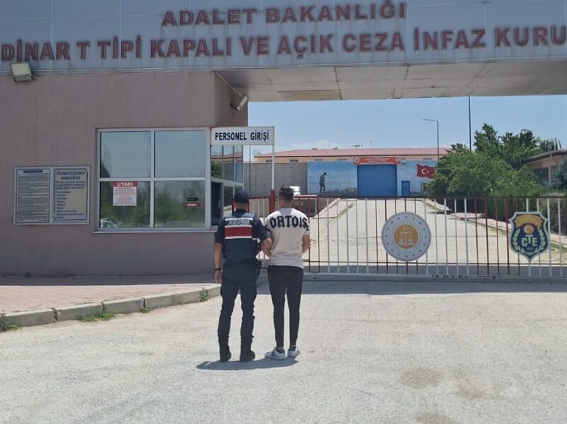 Afyonkarahisar İl Jandarma yapılan  aranan şahısların tespiti ve yakalanmasına yönelik