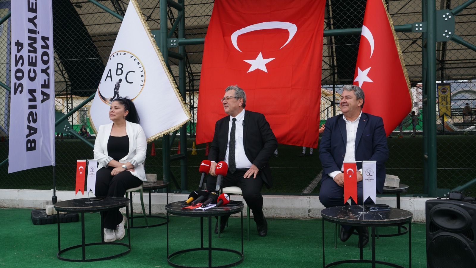 Afyon Basın Cemiyeti Tanışma ve Dayanışma Kahvaltısı The S Cafe’de