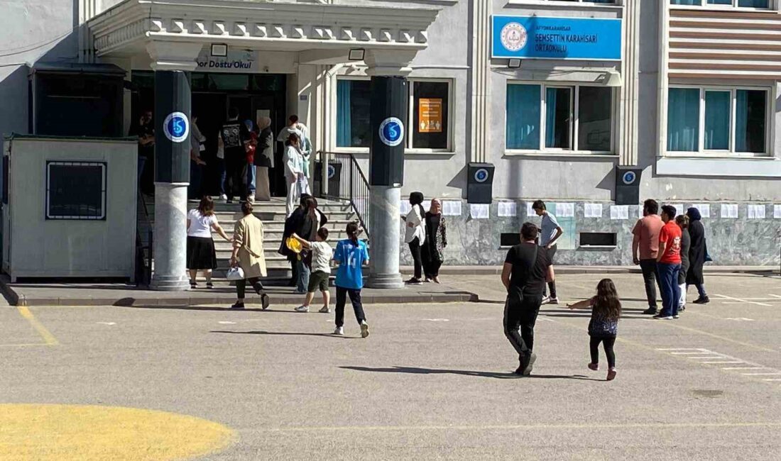 Yurt genelinde olduğu gibi Afyonkarahisar’da Liselere Geçiş Sistemi (LGS) 6