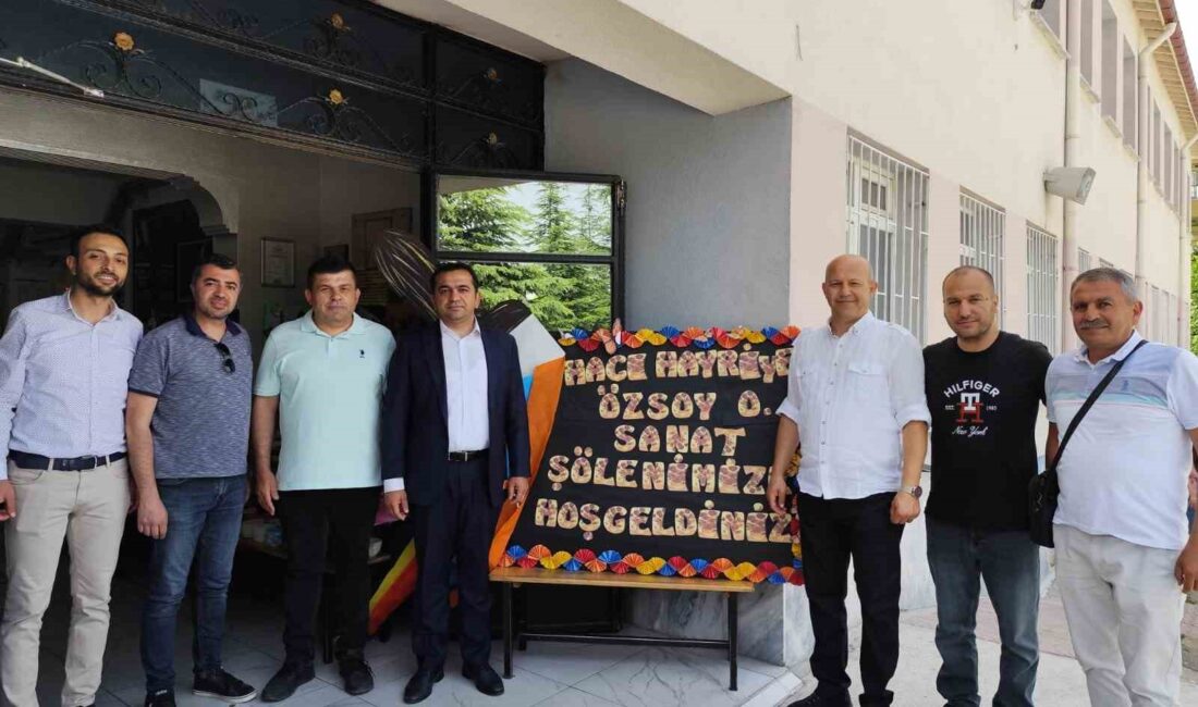 Afyonkarahisar Hacı Hayriye Özsoy Ortaokulu’nda yıl sonu hayır panayırı ve