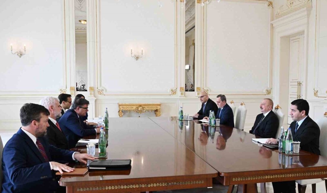 Azerbaycan Cumhurbaşkanı İlham Aliyev, ABD’nin Avrupa ve Avrasya’dan Sorumlu Dışişleri