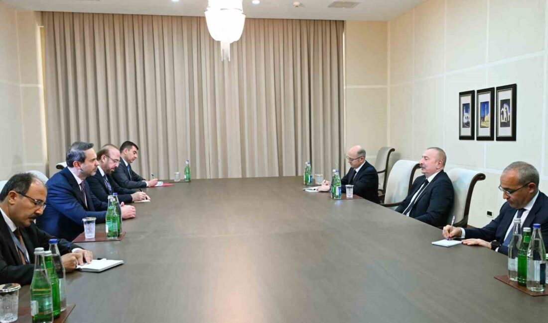 Enerji ve Tabii Kaynaklar Bakanı Alparslan Bayraktar, Bakü’de Azerbaycan Cumhurbaşkanı