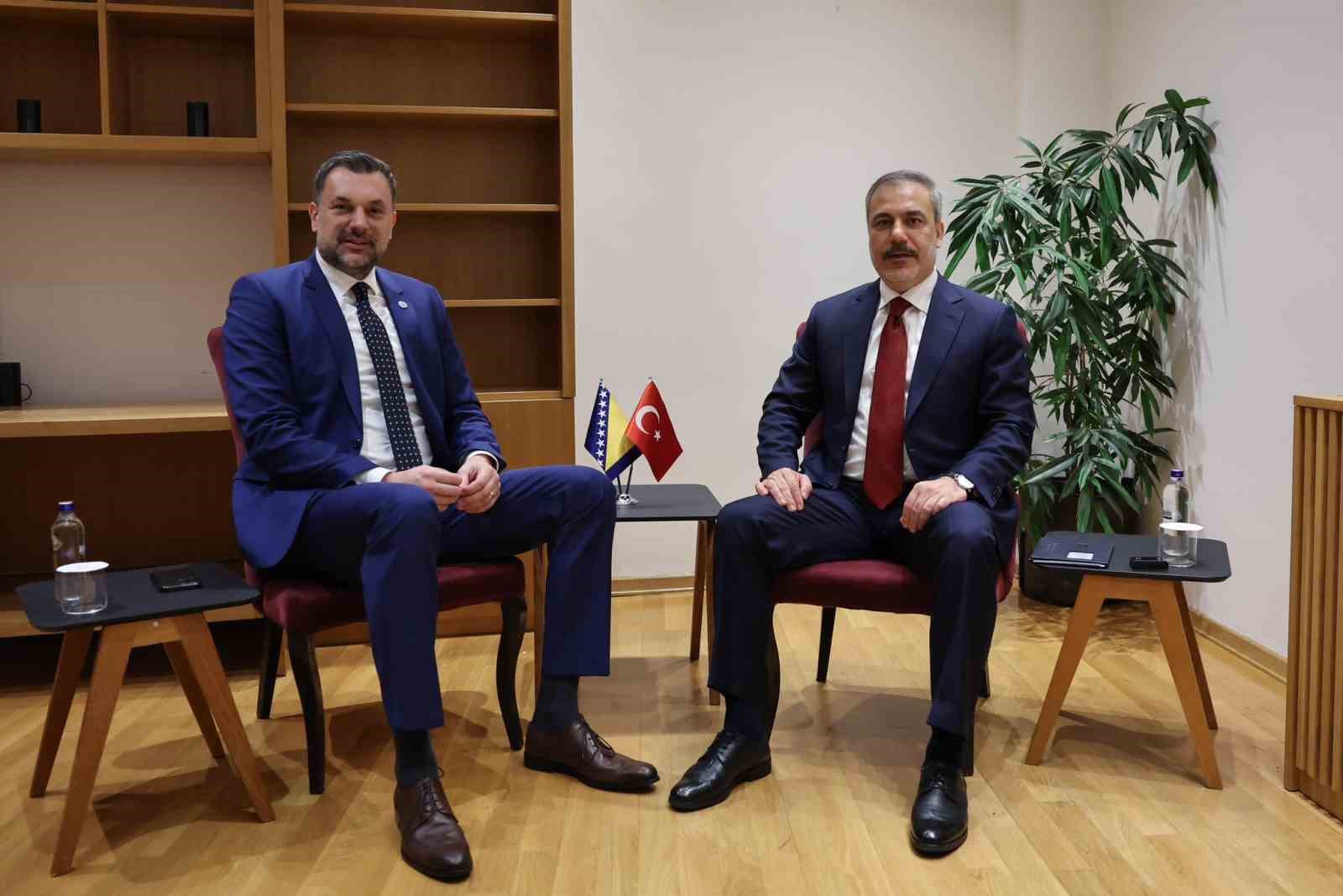 Dışişleri Bakanı Hakan Fidan, Dubrovnik’te Bosna Hersek Dışişleri Bakanı Elmedin