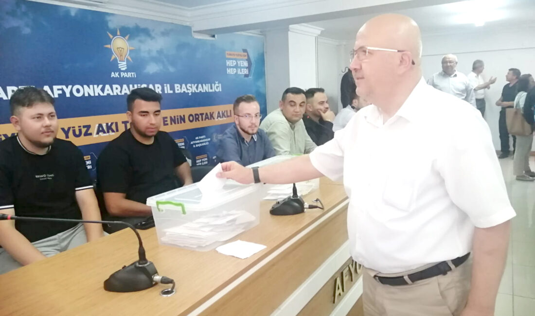 AK Parti İl Başkanlığı tarafından İl Başkanlığı seçimi için gerçekleştirilen