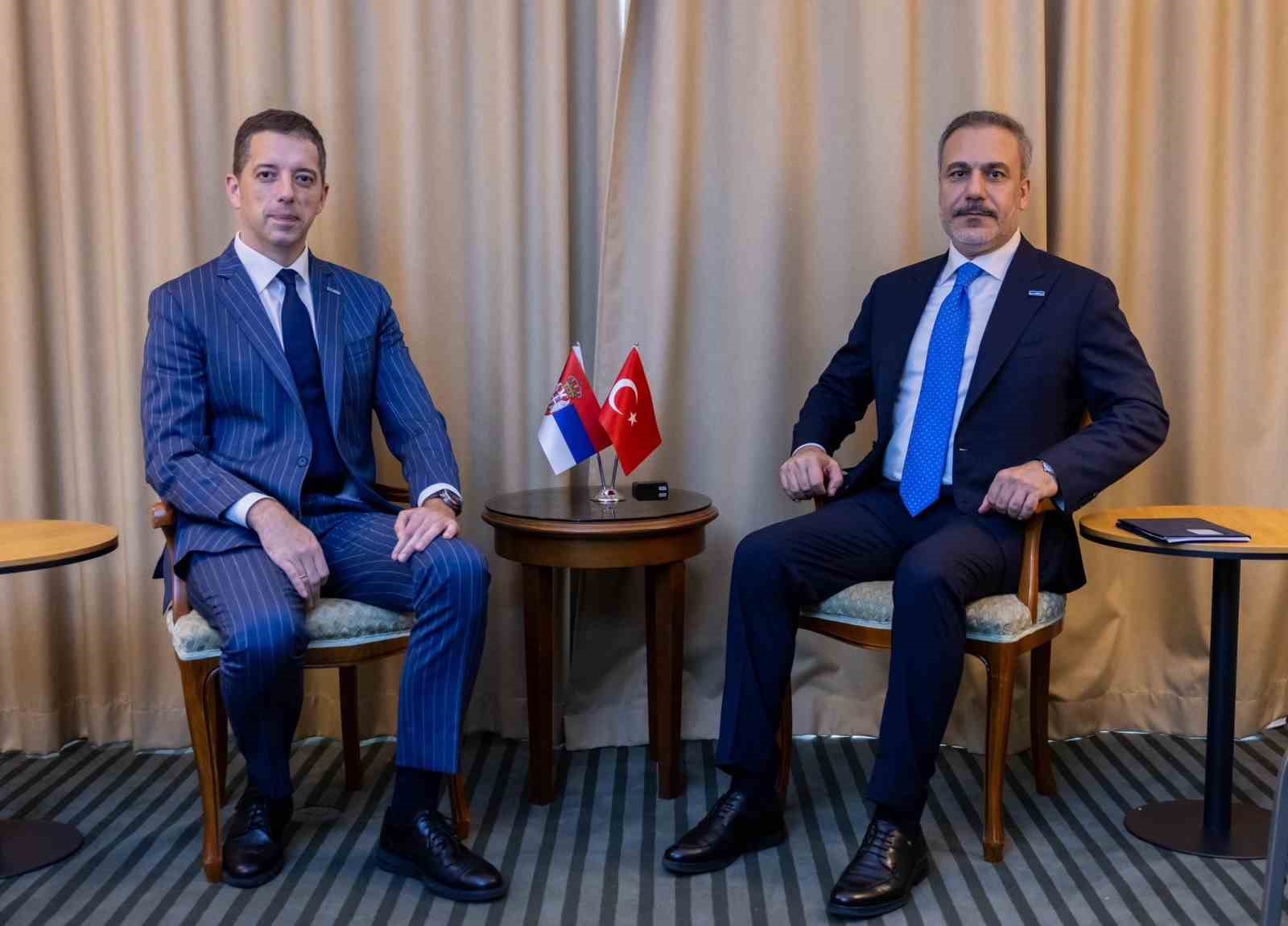 Dışişleri Bakanı Hakan Fidan, Sırbistan Dışişleri Bakanı Marko Duriç ile
