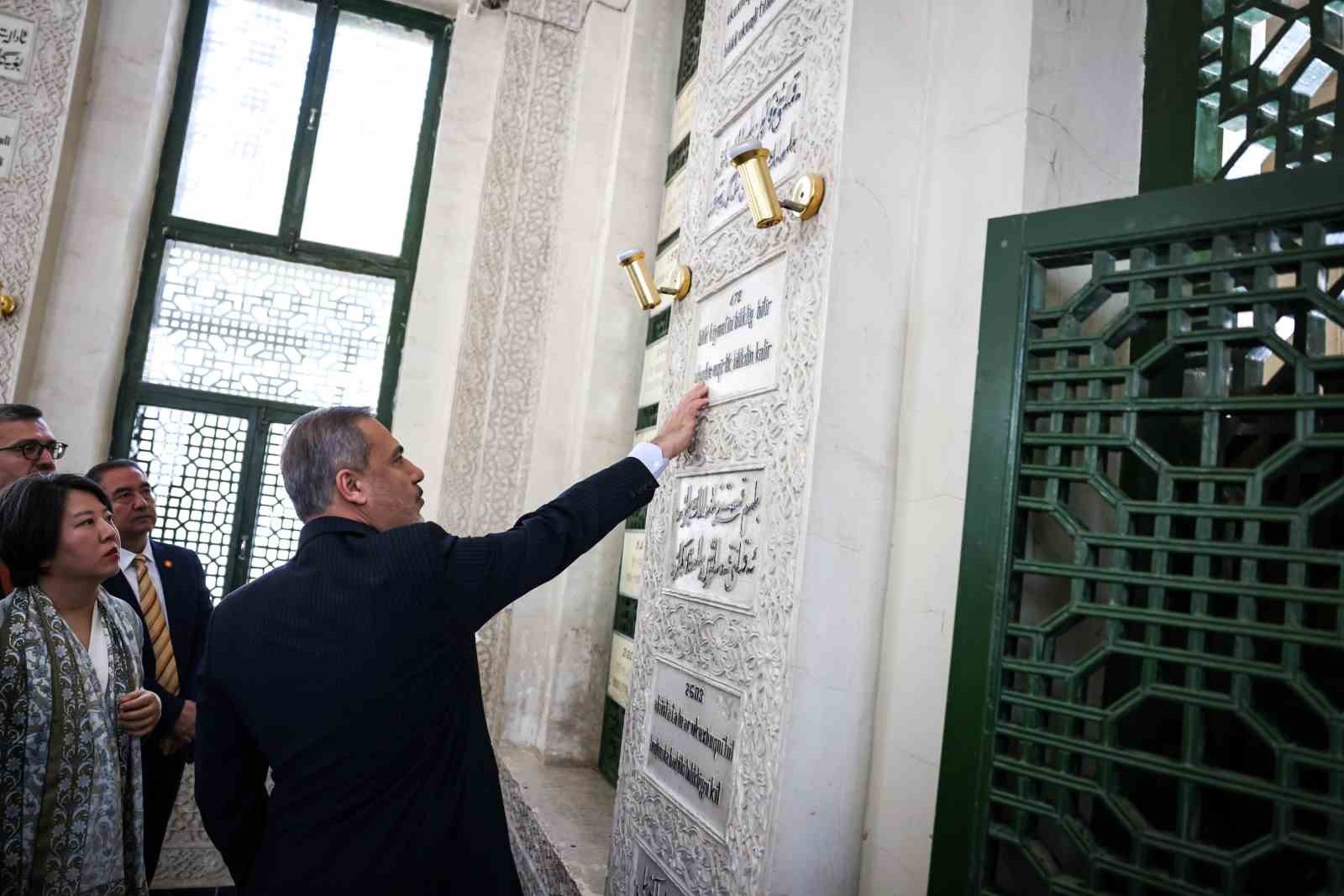 Dışişleri Bakanı Hakan Fidan, Sincan Uygur Özerk Bölgesi’ndeki Yusuf Has