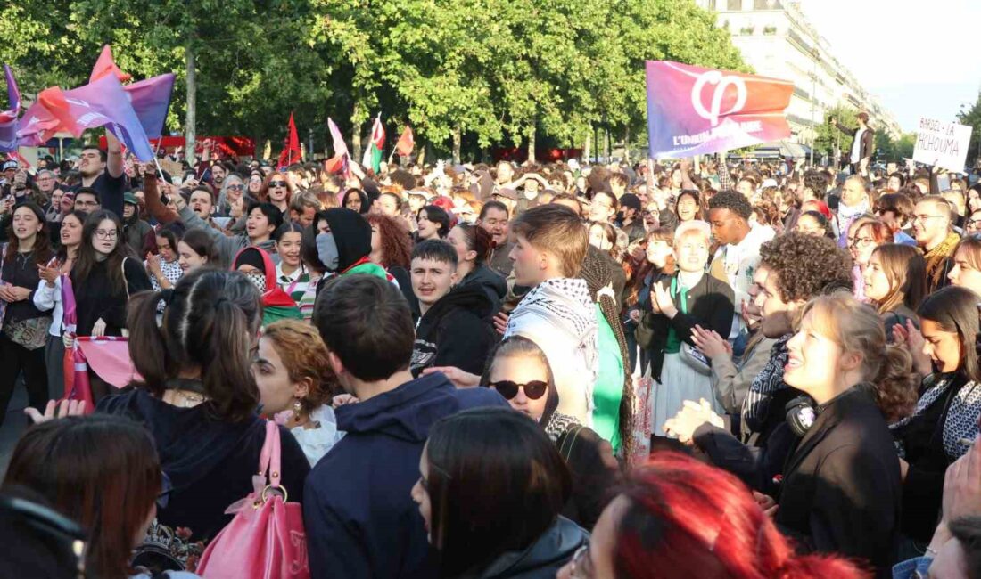 Fransa’da Avrupa Parlamentosu seçimlerinde aşırı sağcı Ulusal Birlik (RN) tarafından