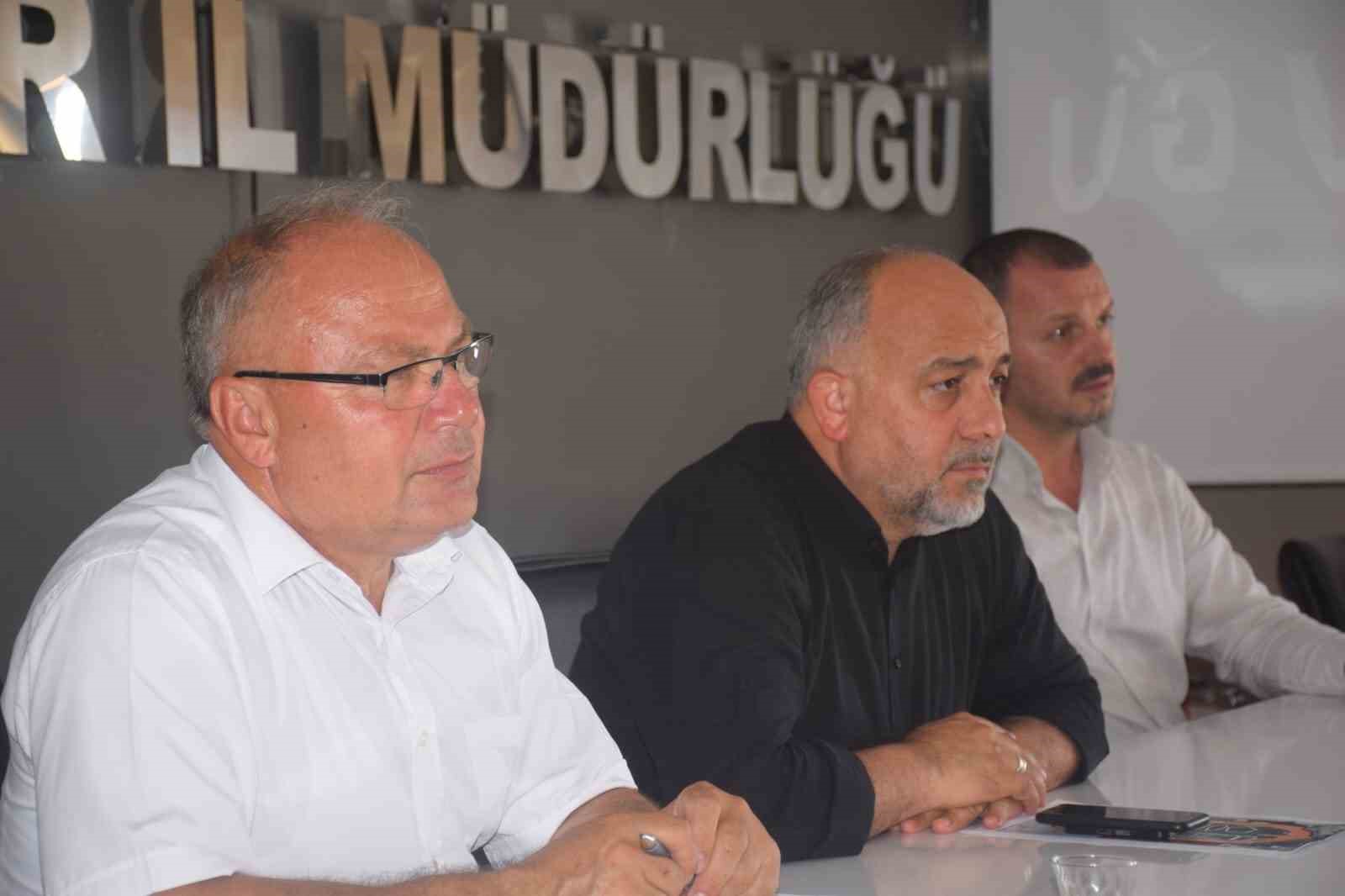AFYONKARAHİSAR'DA GENÇLERİN SPOR YAPMA İMKANLARINI ARTIRMAK VE SPOR KÜLTÜRÜNÜ YAYGINLAŞTIRMAK
