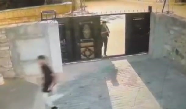 Afyonkarahisar’da 2 şahıs aralarında kız meselesinden dolayı husumet bulunan 22