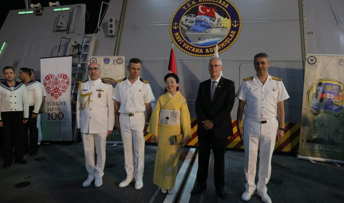 TCG Kınalıada Korveti, Japonya ile Türkiye arasındaki diplomatik ilişkilerin 100.