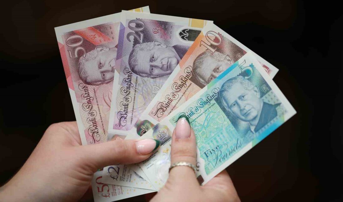 KRAL CHARLES BANKNOTLARI DOLAŞIMA GİRDİ