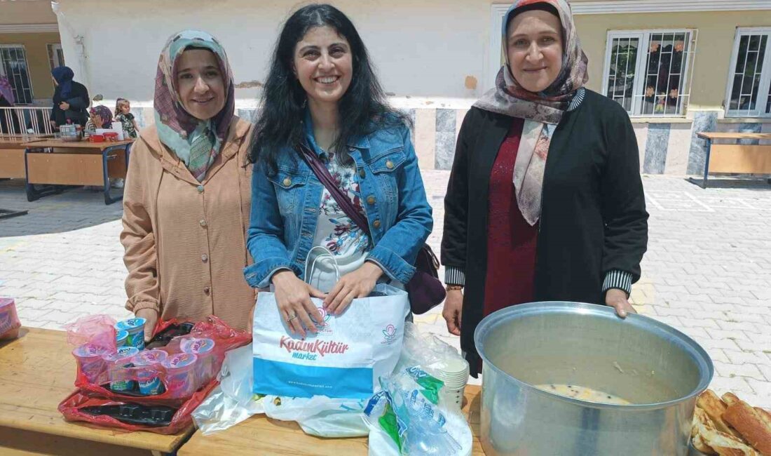 Afyonkarahisar’ın Şuhut ilçesine bağlı Ortapınar Şehit Muammer Çanta İlkokulu’nda hayır