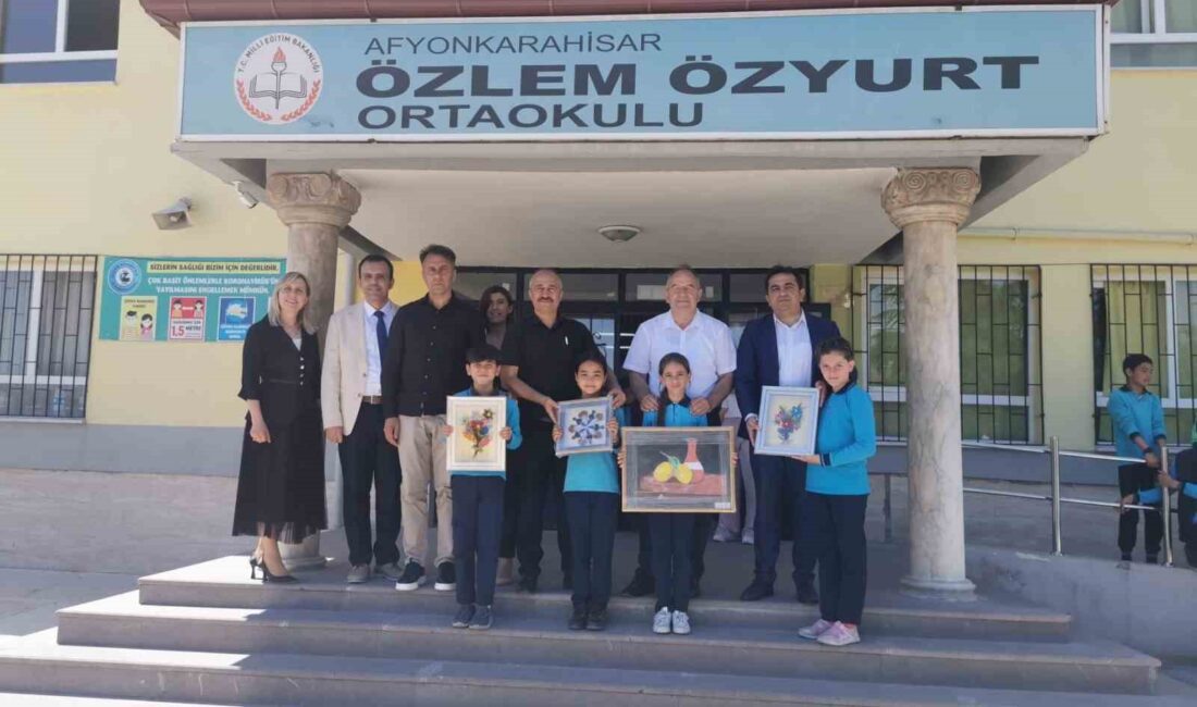 Özlem Özyurt Ortaokulu’nda 7 ve 8’inci sınıf öğrencilerinin yıl boyunca