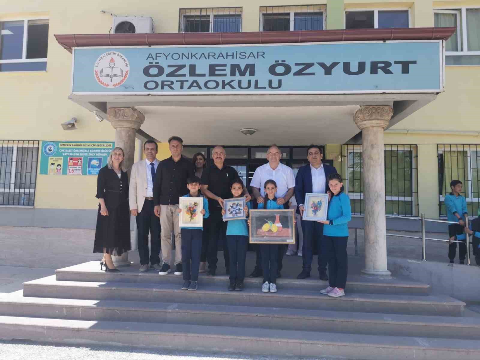 Özlem Özyurt Ortaokulu’nda 7 ve 8’inci sınıf öğrencilerinin yıl boyunca