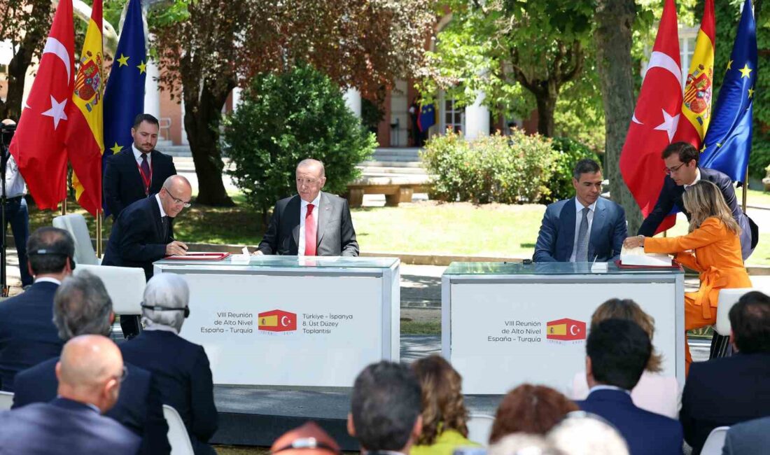 CUMHURBAŞKANI RECEP TAYYİP ERDOĞAN, BAŞKENT MADRİD'DE İSPANYA BAŞBAKANI PEDRO SANCHEZ