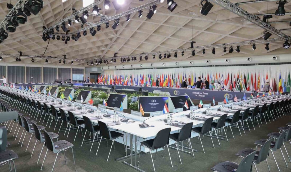 İsviçre’nin ev sahipliği yaptığı Ukrayna Barış Konferansı, 100 ülke ve