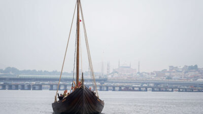 Norveç’in güney kıyılarında, 18. yüzyıla ait bir gemi enkazı keşfedildi.