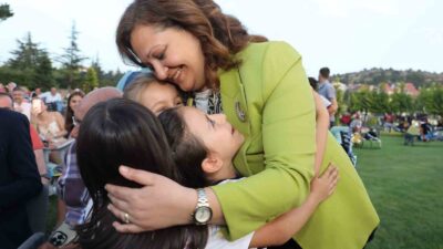 Afyonkarahisar Belediyesi Kent Orkestrası tarafından düzenlenen Yaz Akşamları Konseri büyük