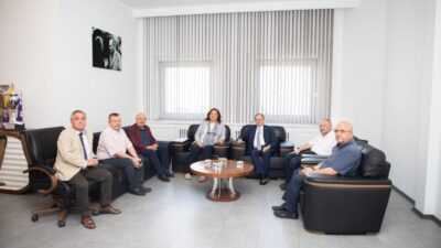 AEV Yönetimini ağırlayan Belediye Başkanı Burcu Köksal, AEV’in çalışmalarını yakından