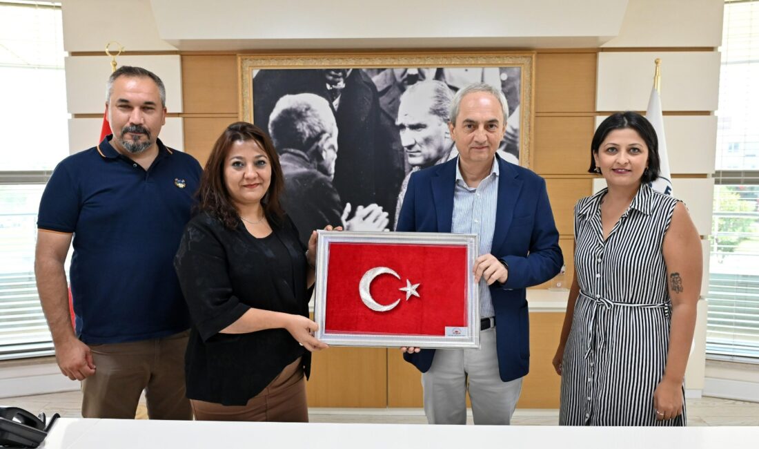 Kepez Belediye Başkanı Mesut Kocagöz, sosyal denge tazminatı sözleşmesinde memur