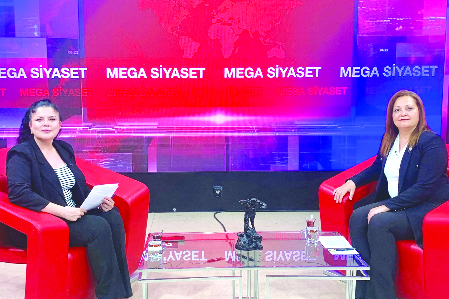 Belediye Başkanı Burcu Köksal, Kanal3’te Megabirlik Genel Müdürü Selcen Dilek
