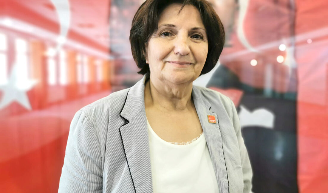 Cumhuriyet Halk Partisi Afyonkarahisar İl Kadın Kolları Genel Kurulu’nda Makbule