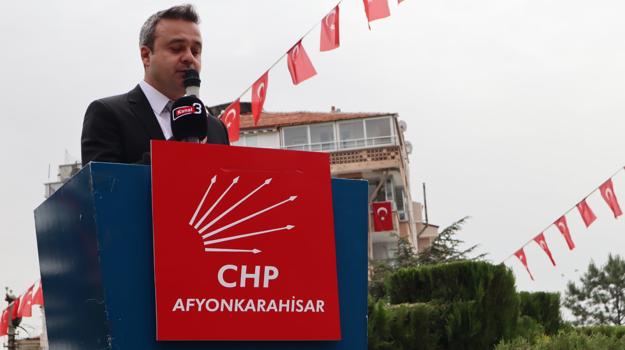 Cumhuriyet Halk Partisi Afyonkarahisar İl Başkanlığı, basın mensuplarıyla bir mesaj