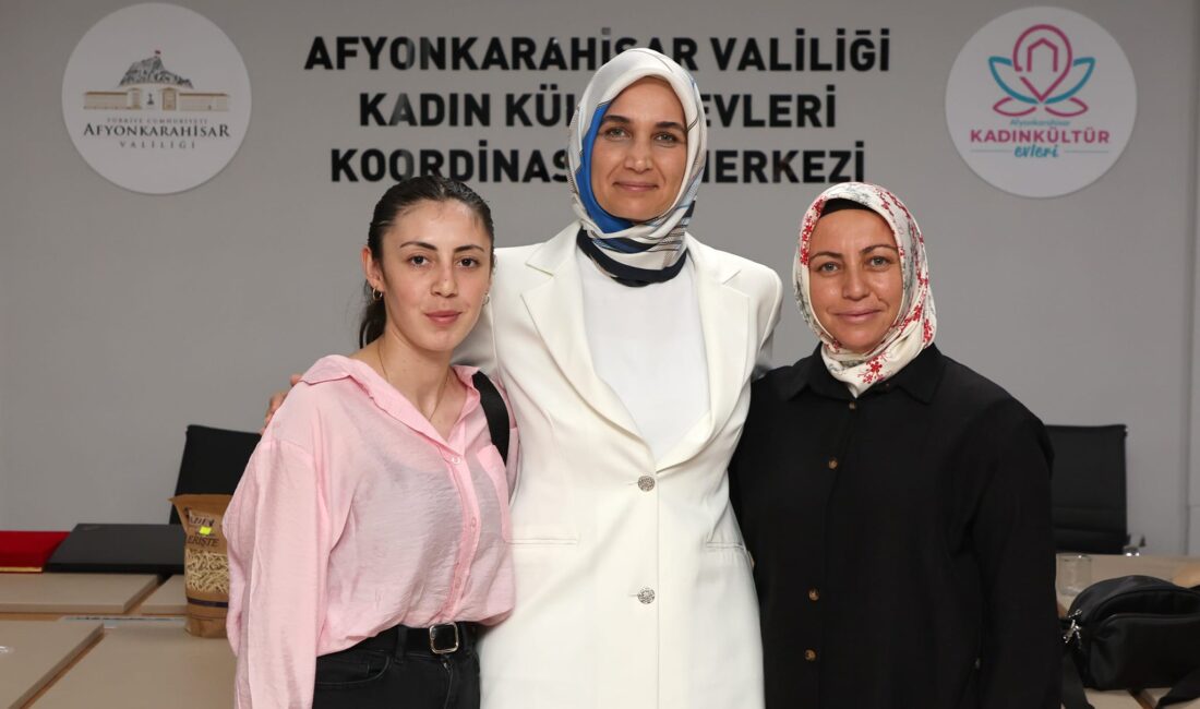 Vali Doç. Dr. Kübra Güran Yiğitbaşı, Kadın Kültür Evleri Koordinasyon