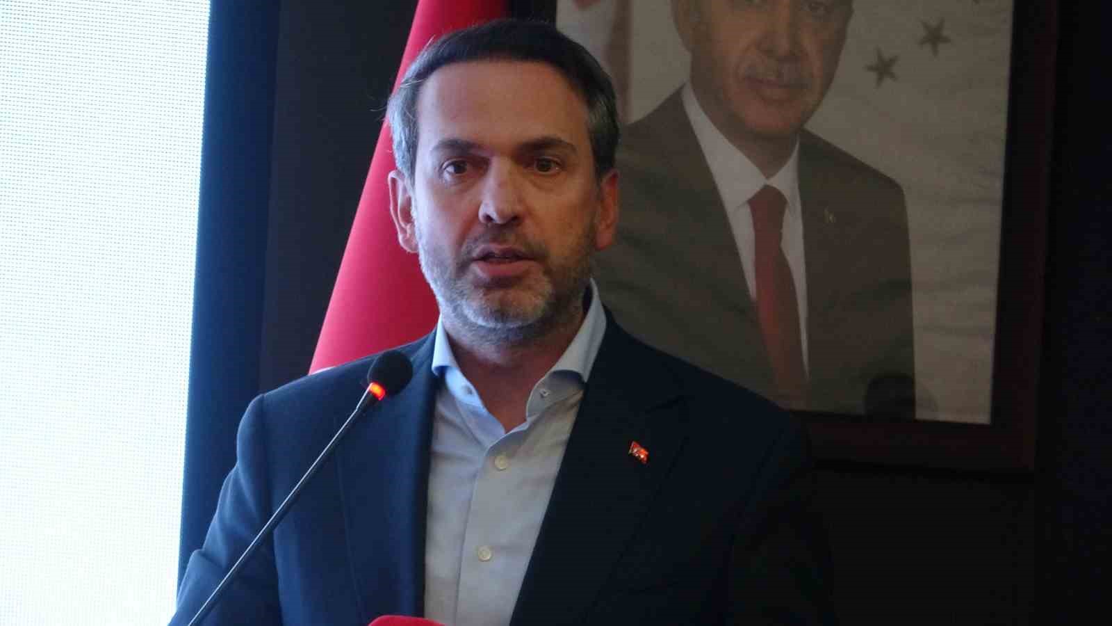 Enerji ve Tabii Kaynaklar Bakanı Alparslan Bayraktar, “Rize açıklarında arama