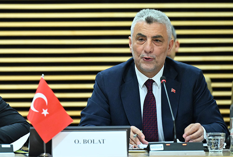 Ticaret Bakanı Ömer Bolat, uluslararası ticaretin değişen yapısı karşısında Türkiye-Avrupa