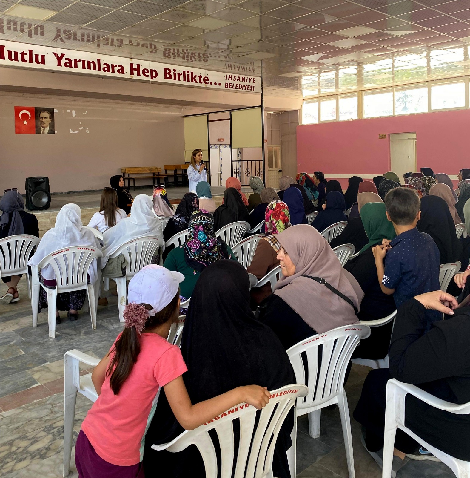 Kadın Kültür Evleri ve kadın kooperatifleri faaliyetlerine aralıksız devam ediyor.