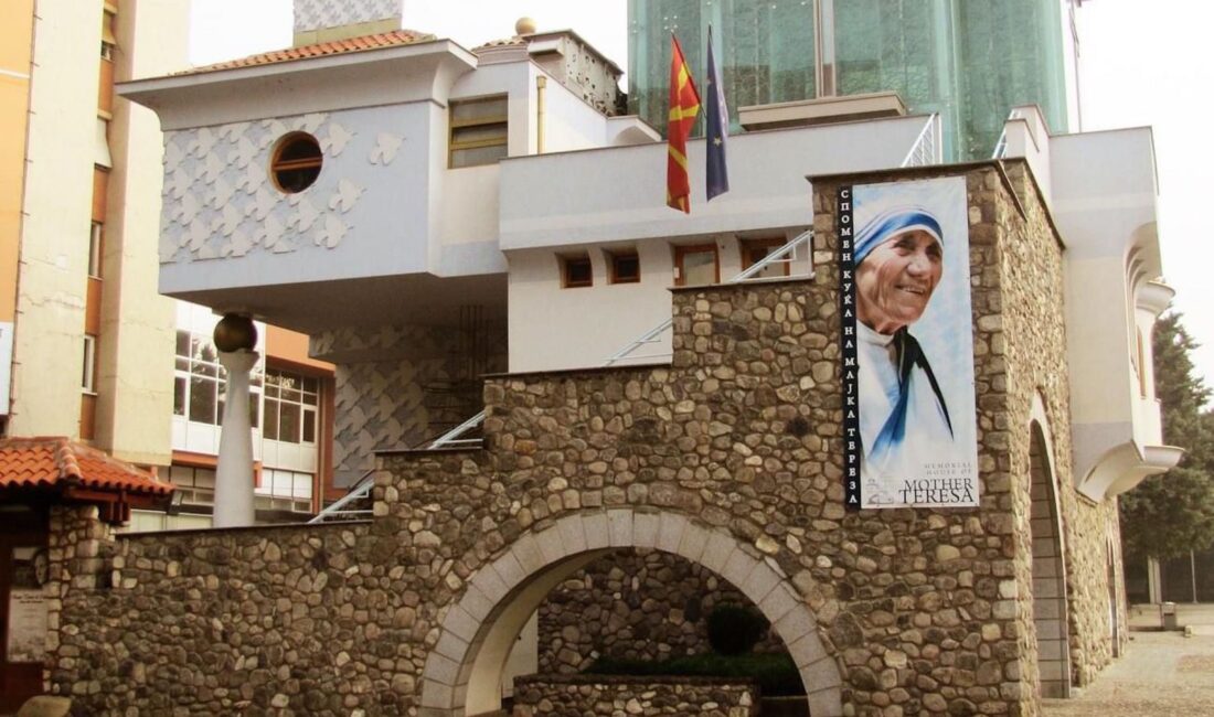 Osmanlı ordusu tarafından 15. yüzyılın ilk yarısında fethedilerek, yaklaşık 550