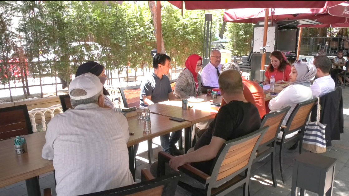 Afyon Kültür ve Sanat Kulübü üyeleri her ayın 15’i ve