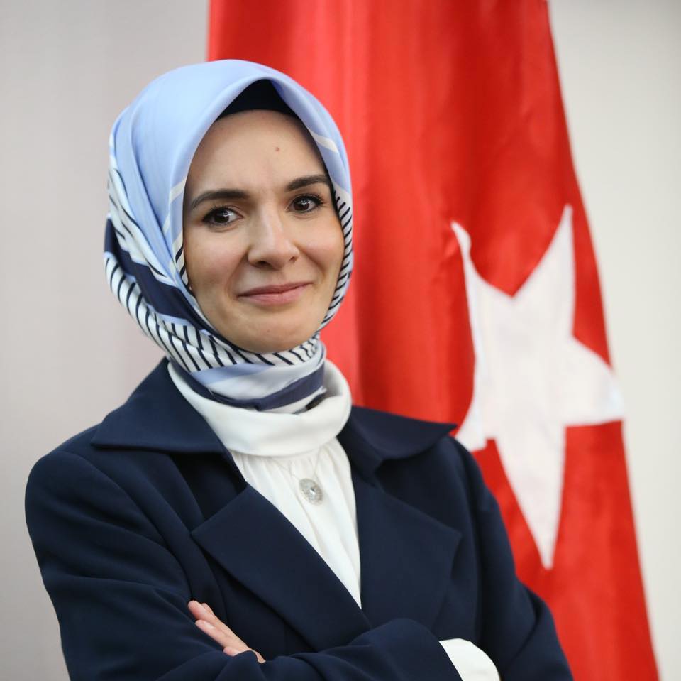 Aile ve Sosyal Hizmetler Bakanı Mahinur Özdemir Göktaş, çocukların sağlıklı