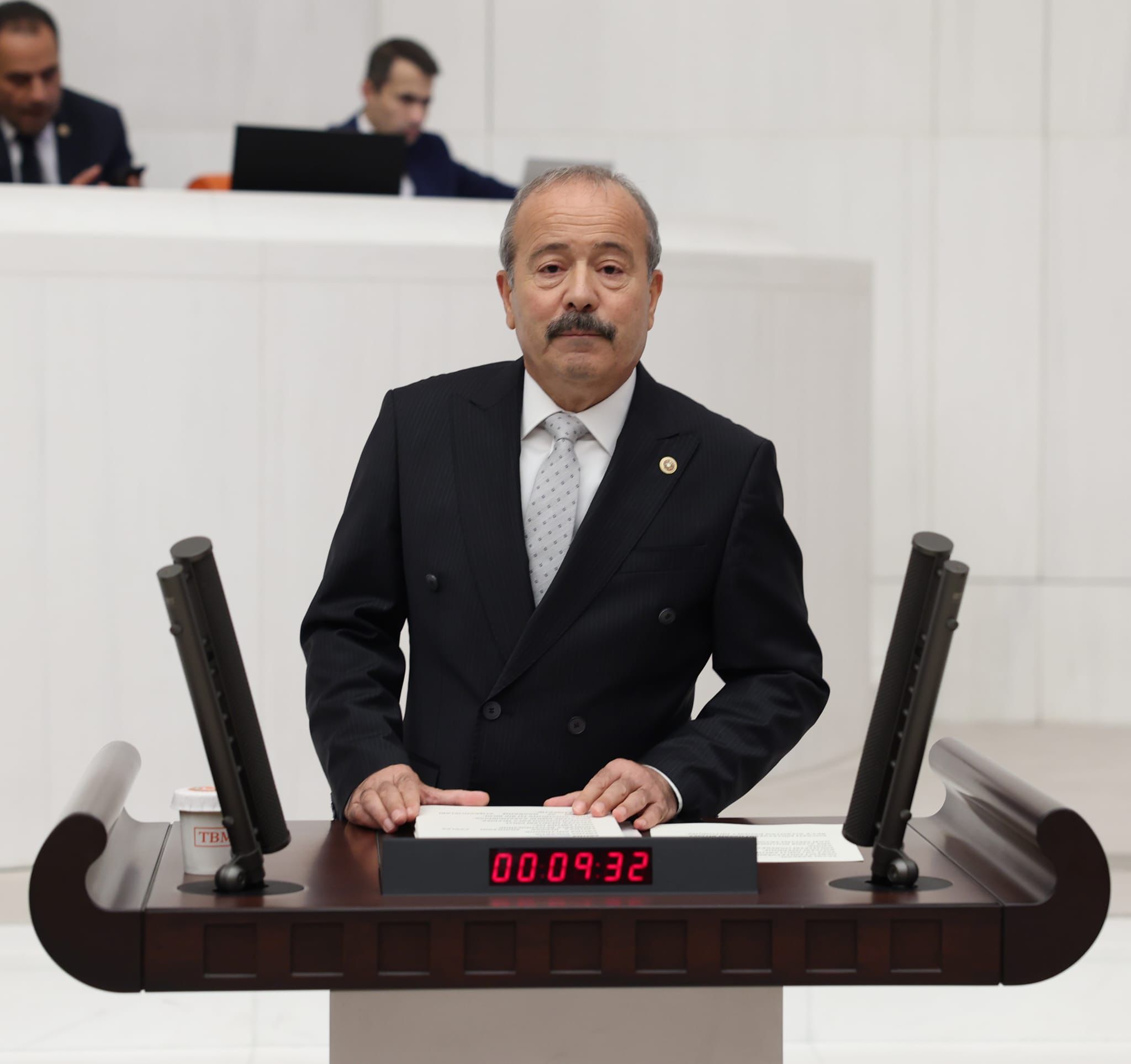 TBMM’nin kapanması dolayısıyla bir açıklama yapan MHP Afyonkarahisar Milletvekili Mehmet