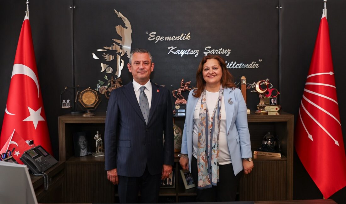  31 Mart yerel seçimlerinde halkın teveccühü ile Afyonkarahisar Belediye Başkanı