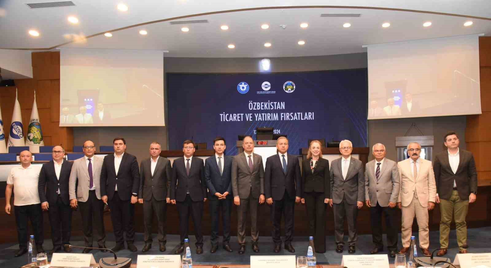   Özbekistan Navoi Valisi Tursunov Normat Tulkunovich ve beraberindeki 15