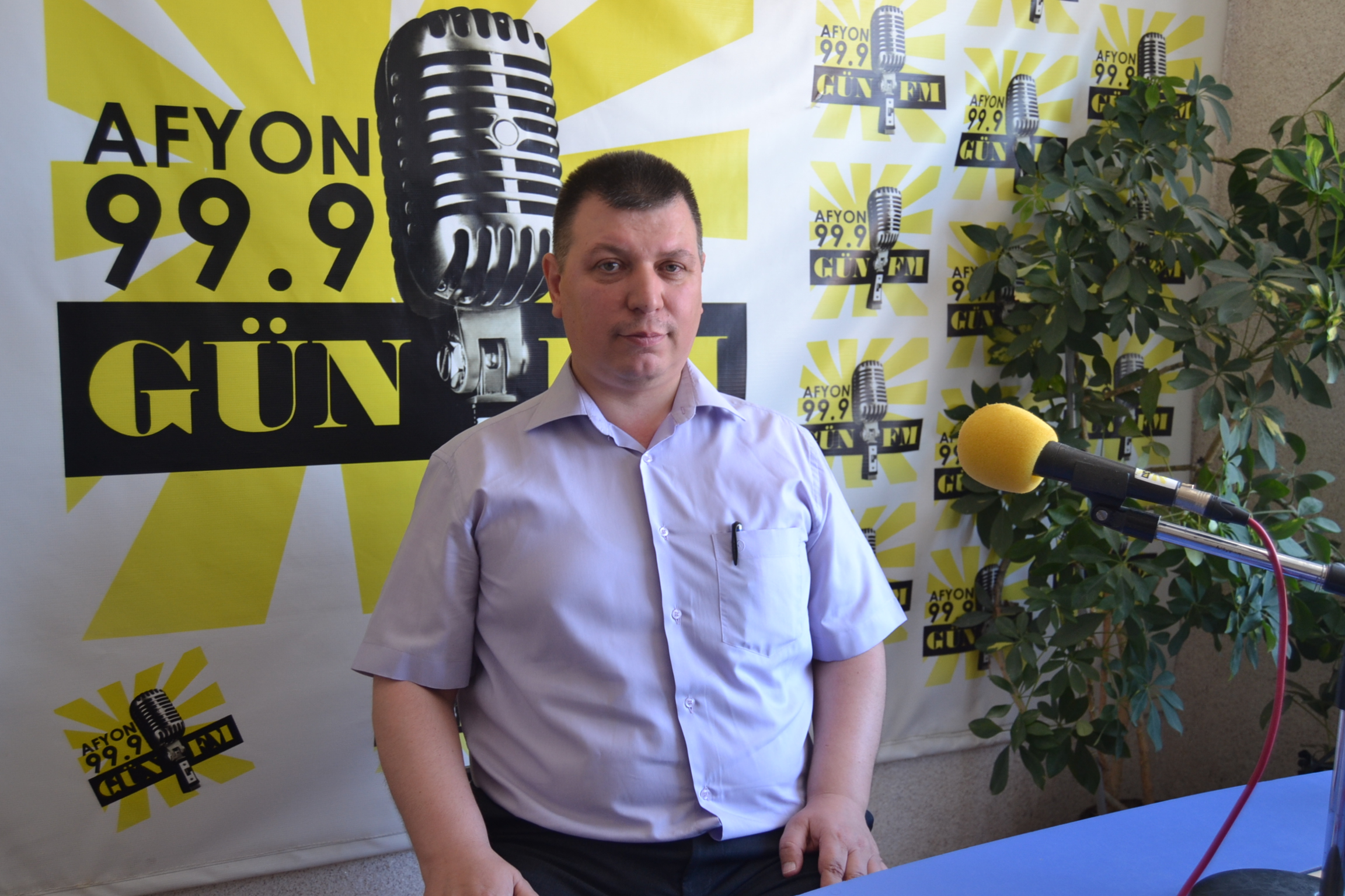 Gün FM’de Nüfus Saati programına Çobanlar İlçe Nüfus Müdürü Mehmet