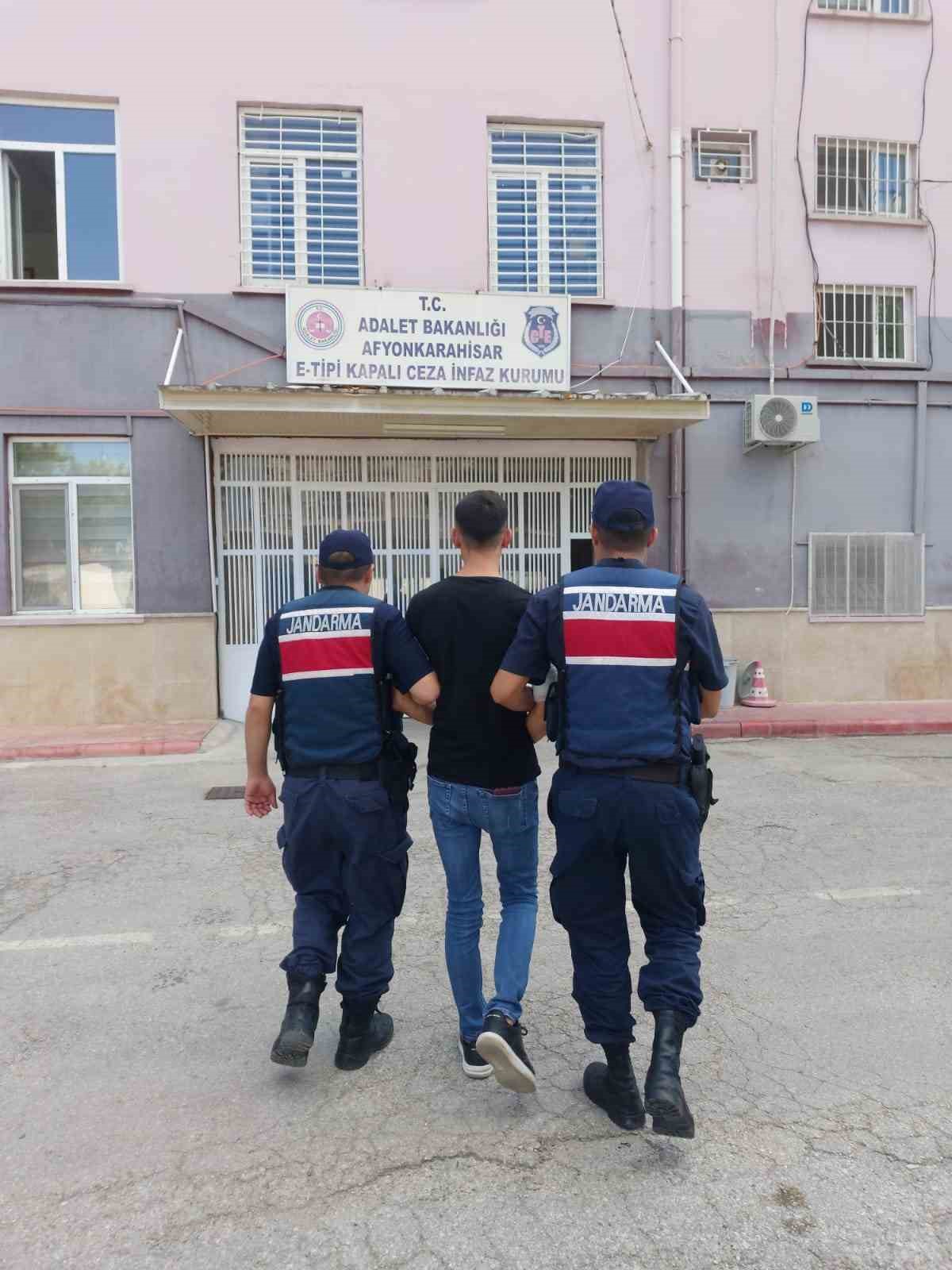 Afyonkarahisar’da nitelikli olarak konut dokunulmazlığını ihlal etme suçundan 3 yıl