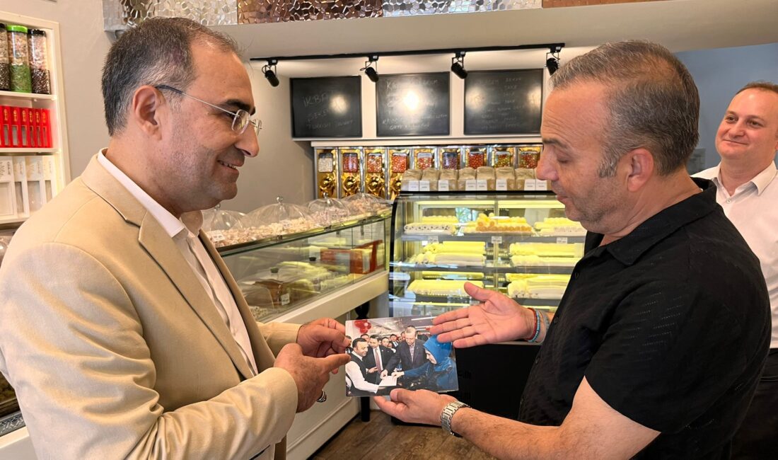 AK Parti Afyonkarahisar Milletvekili Dr. Hasan Arslan hafta sonu esnaf