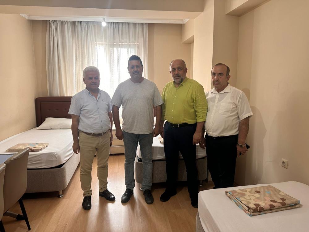 Afyonkarahisar Sultan Divani Yurt Müdürlüğü, kapılarını emeklilere açarak onlara ücretsiz