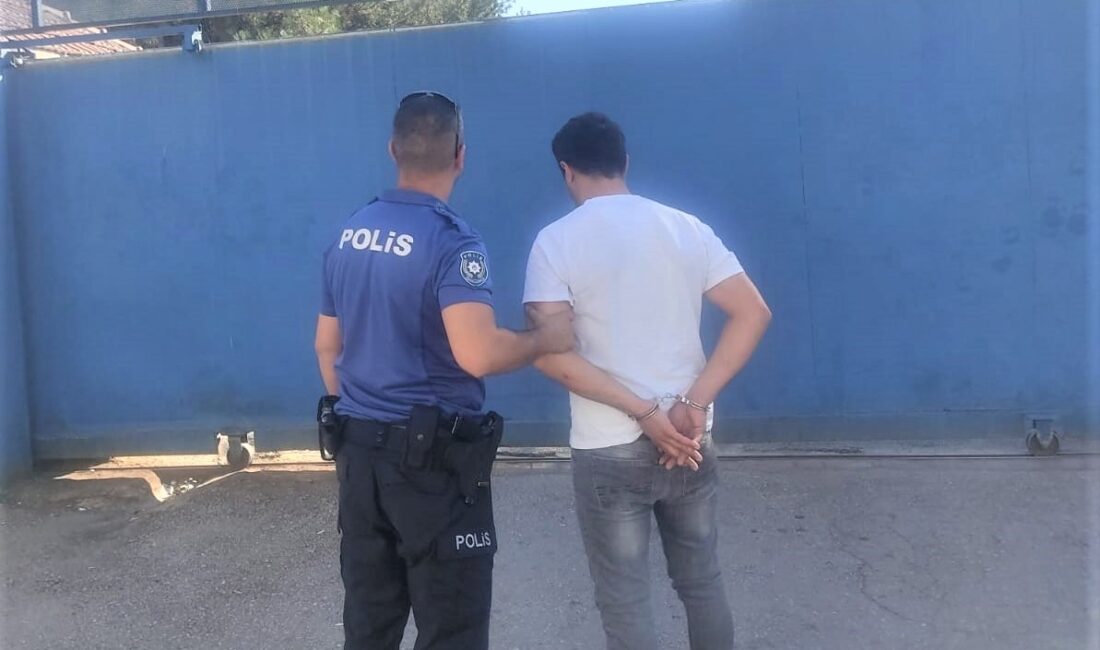 Afyonkarahisar’da 4 yıl 15 gün hapis cezası ile aranan ve