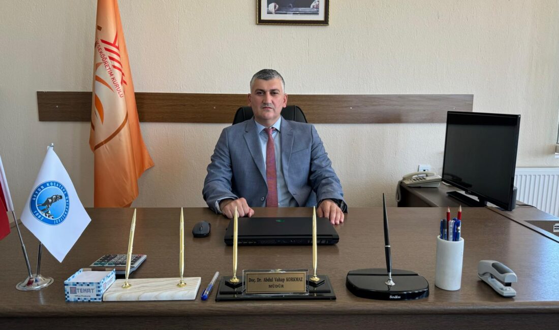 İscehisar Meslek Yüksekokulu’nun yeni Müdürü Doç. Dr. Abdul Vahap Korkmaz,