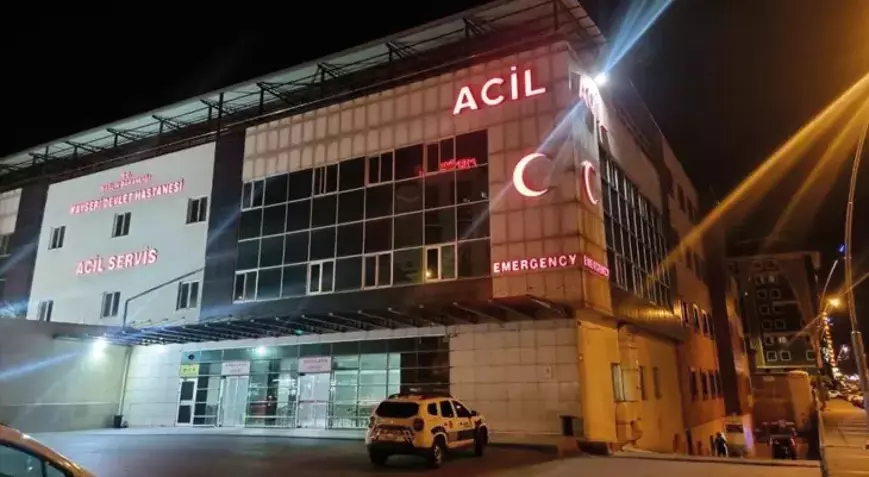 Kayseri’nin Develi ilçesinde iddiaya göre çocuk yüzünden 2 aile arasında
