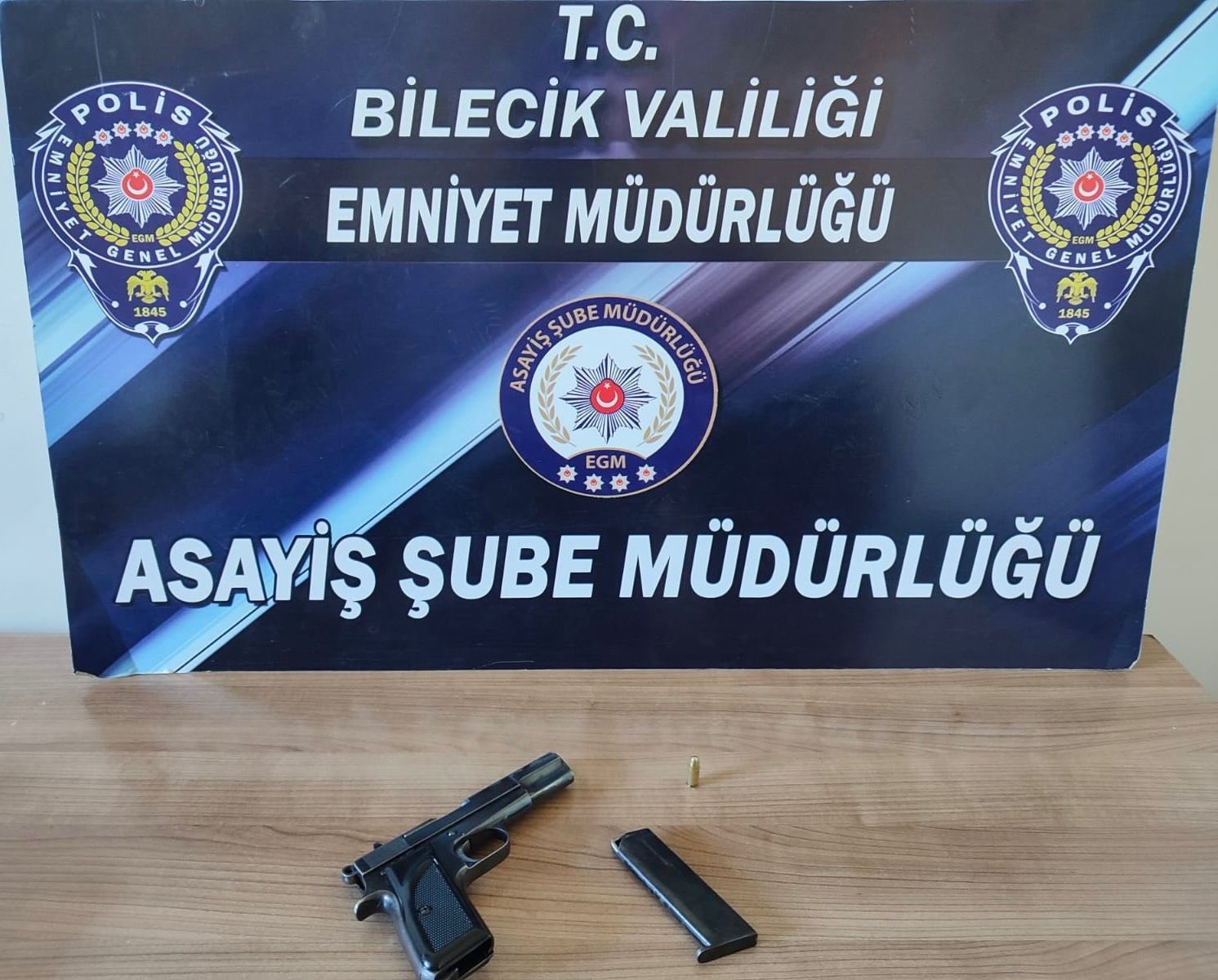 Bilecik’te faaliyet gösteren bir iş yerine silahlı saldırı gerçekleştiren 3