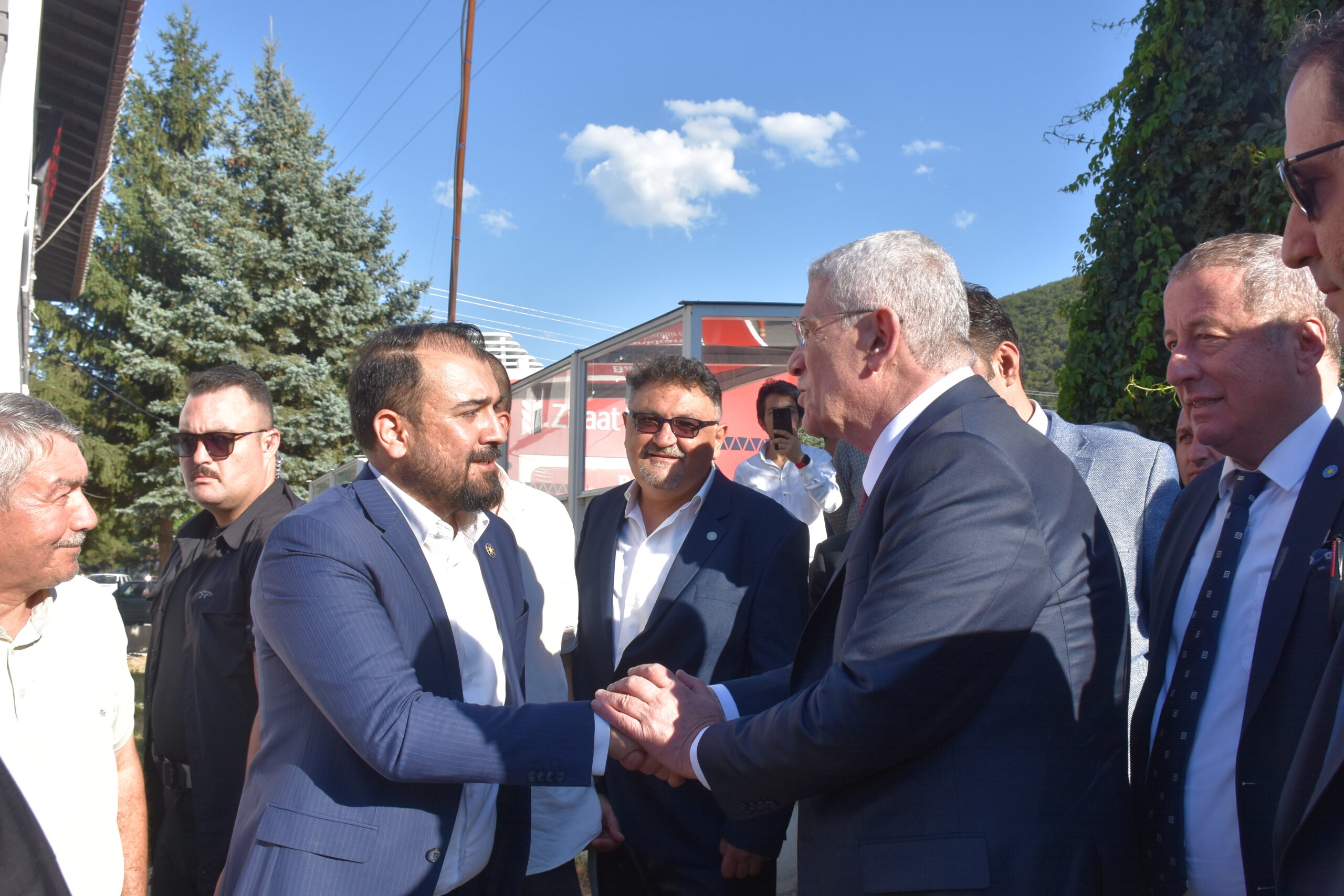 İYİ Parti Genel Başkanı Müsavat Dervişoğlu, özel okullarla ilgili çalışmalarının