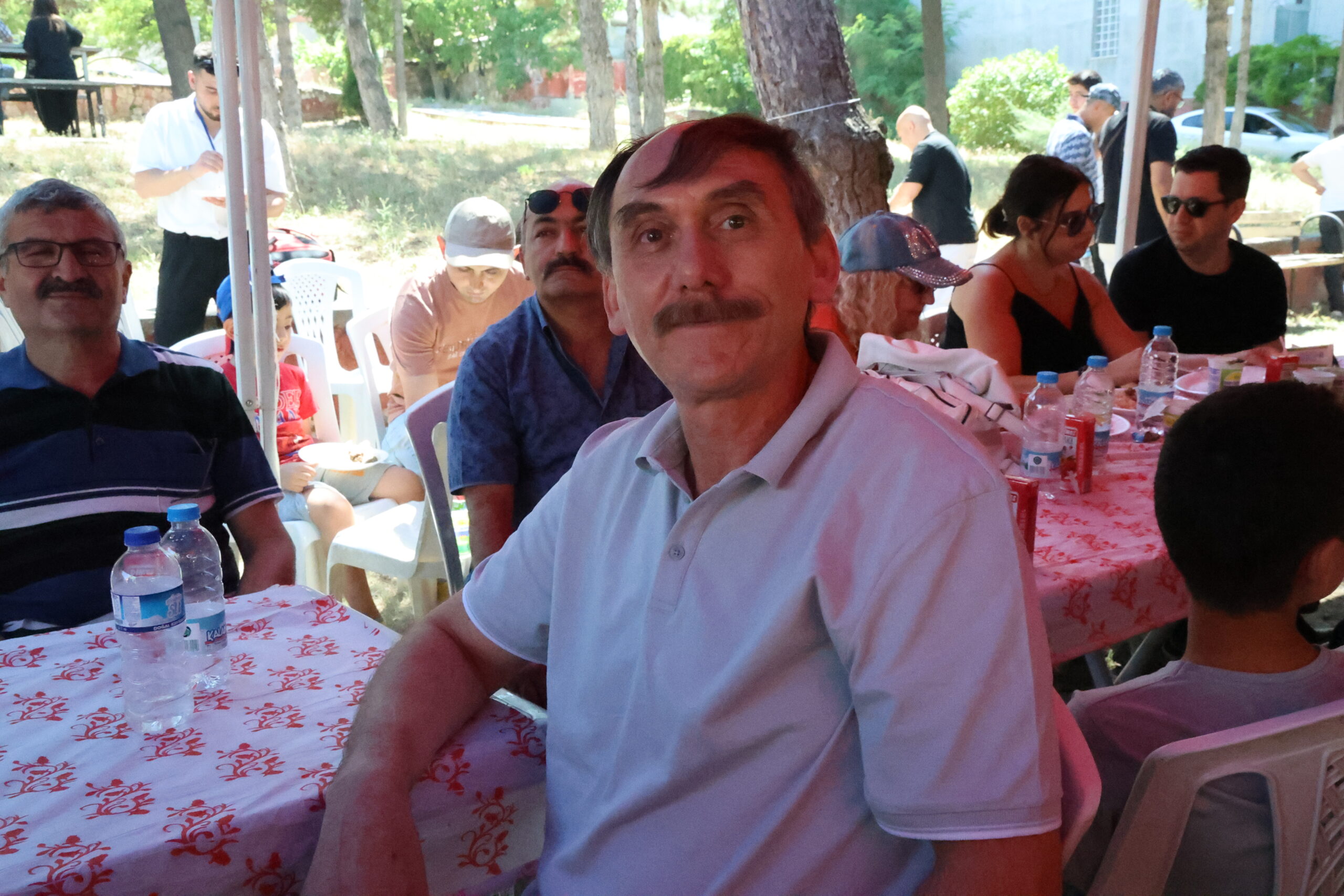Eskişehir’de çocukluğunu yetiştirme yurdunda geçiren 57 yaşındaki Fahrettin Türkan, meslek