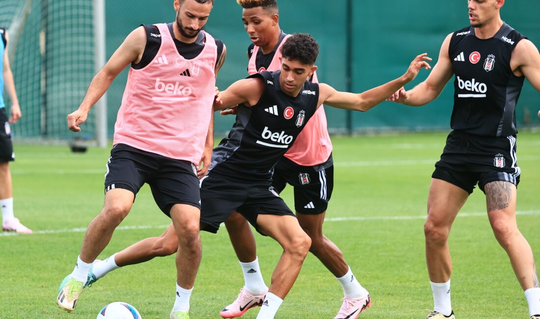 Beşiktaş, yeni sezon hazırlıklarına, bugün yaptığı antrenmanla devam etti. BJK