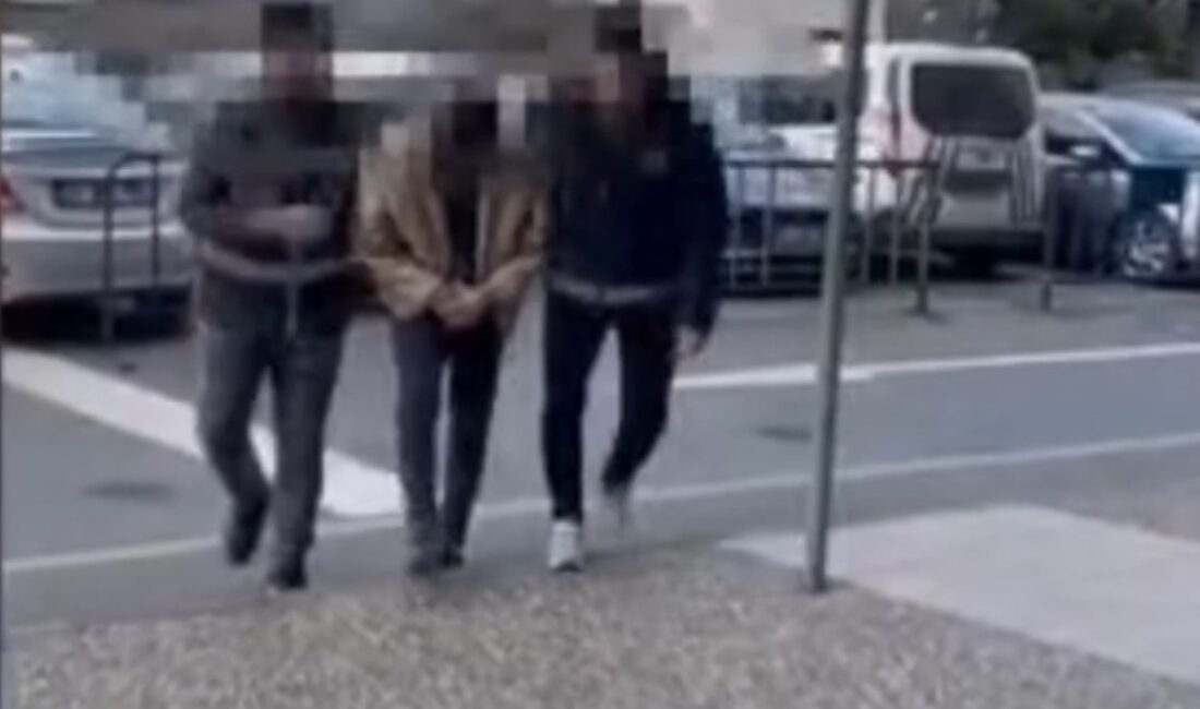 Sarıyer’de bir şahıs, saplantı aşık olduğu bir kadının eşinin aracına